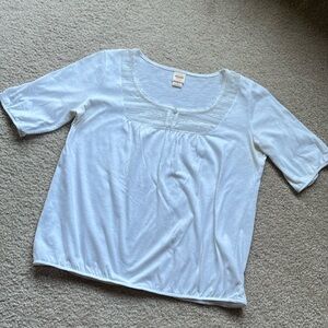 🌻5/$15 Mossimo lace top size large